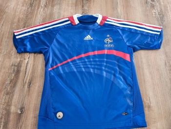 Maillot de foot Adidas FFF 10 ans excellent état bleu blanc rouge