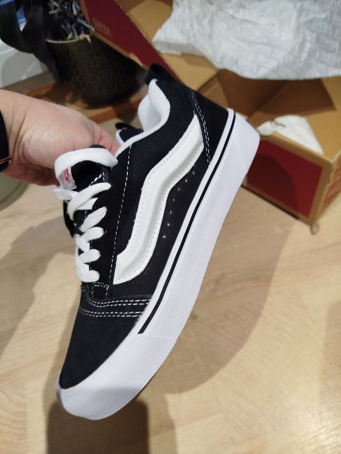 Vans knu 38 neuves - photo numéro 3