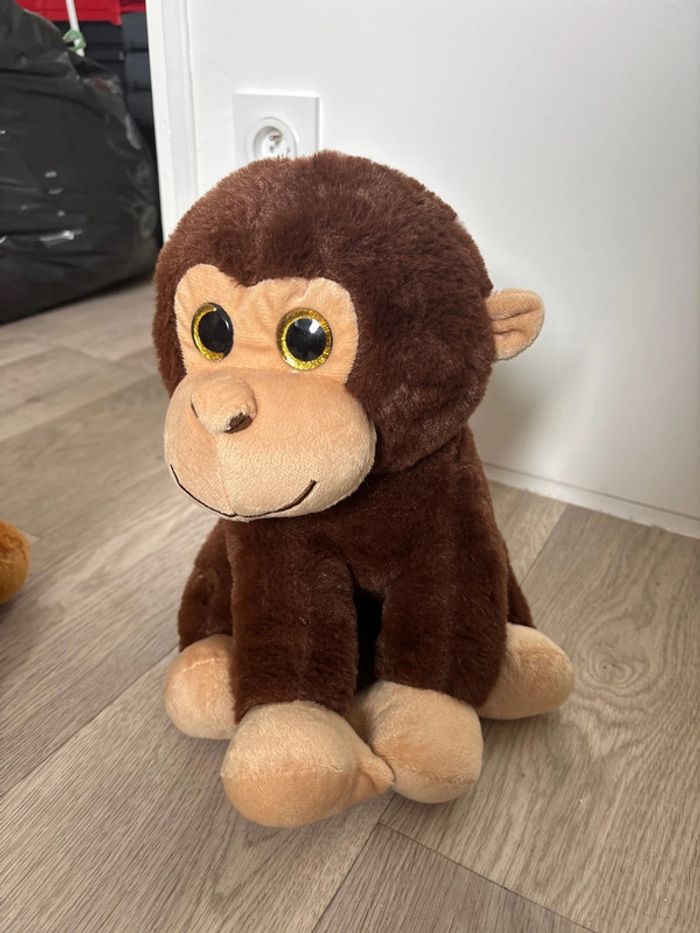 Peluche singe