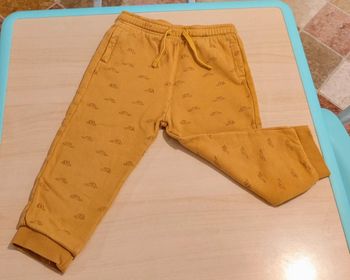 Pantalon 🧸 100% coton 🌿 3 ans 🐦