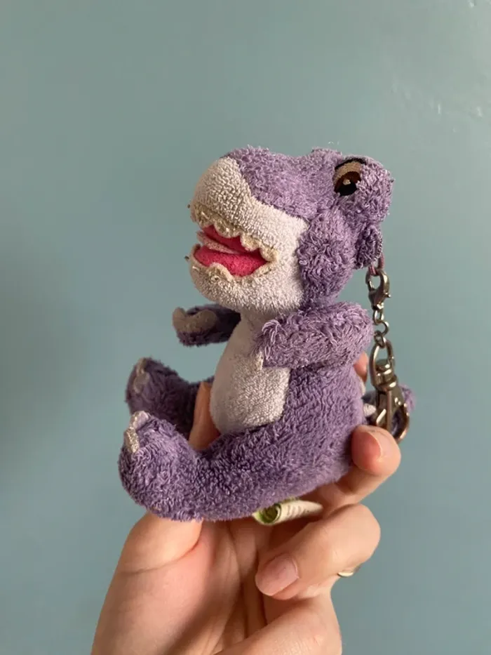 Porte clef peluche petit pied le petit dinosaure et la vallée des merveilles - photo numéro 3