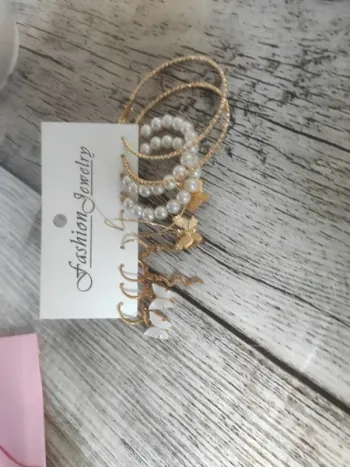 Lot 5 boucles d'oreilles