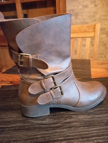 Botte mi-hautes style camarguaise