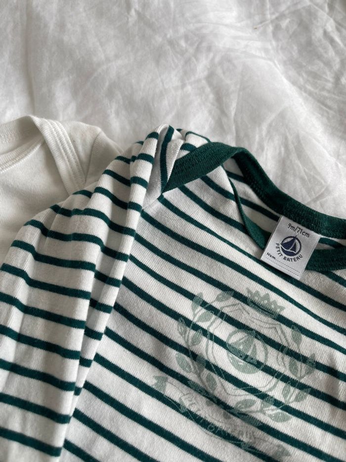Lot de 3 bodies Petit Bateau 9 mois - photo numéro 2
