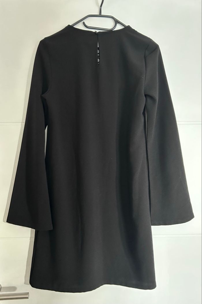 Petite robe noire - photo numéro 2