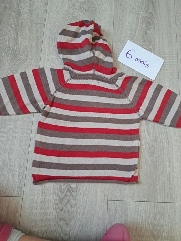Pull 6 mois - photo numéro 2