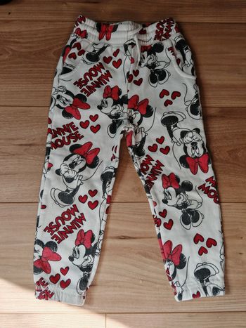 Jogging Minnie