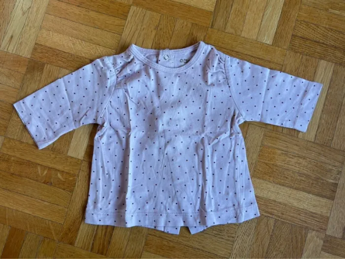 Haut Kitchoun 1 mois parfait état - photo numéro 2