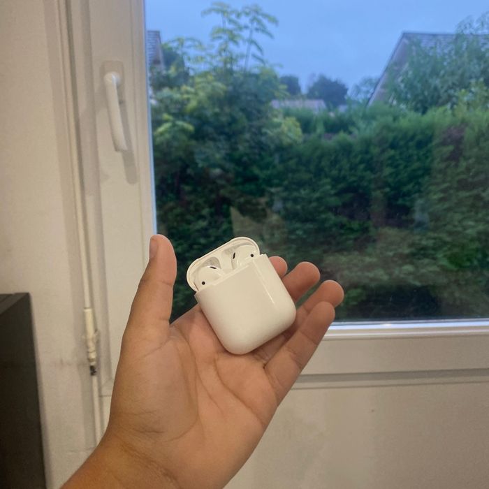 AirPods 1 - photo numéro 2