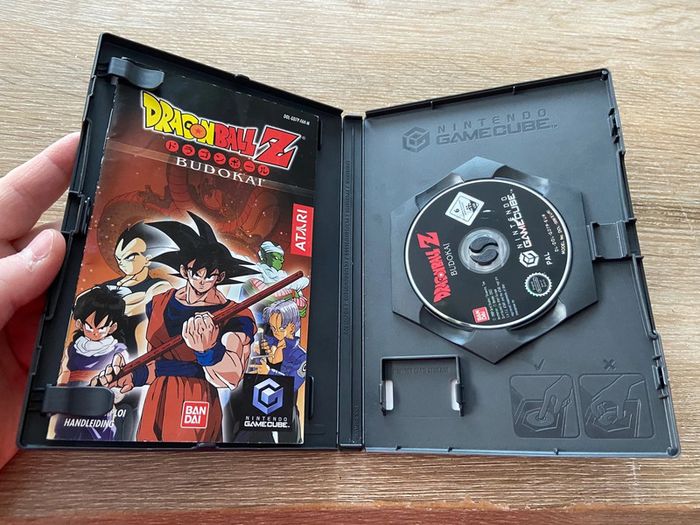 Dragon ball z budokai nintendo gamecube - photo numéro 2
