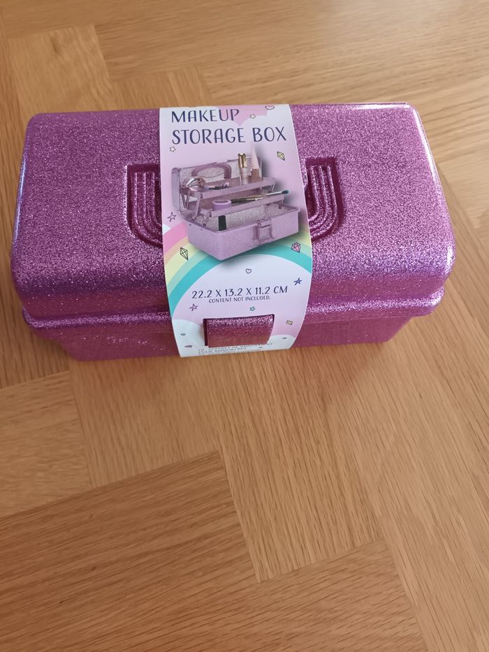 Boite de rangement ou de beauté - photo numéro 4