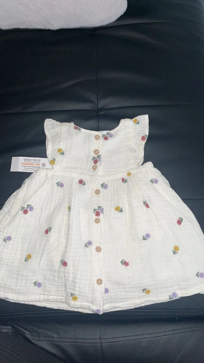 Robe bébé fille - photo numéro 3