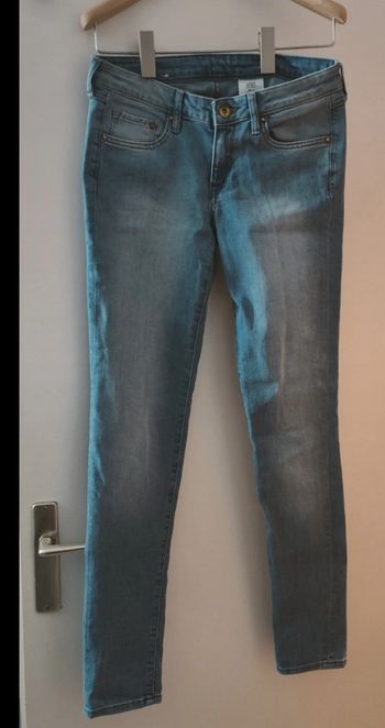 Jean femme en 38 h&M neuf