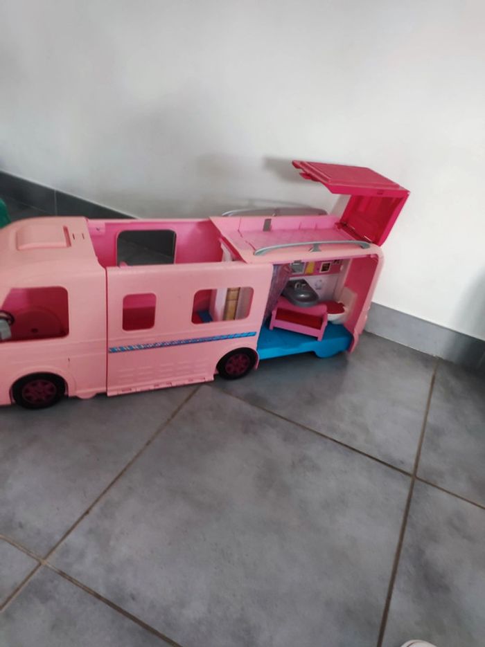 Camping car barbie - photo numéro 3