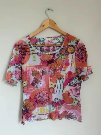 Top transparent rose