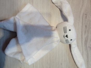 Doudou lapin Hema