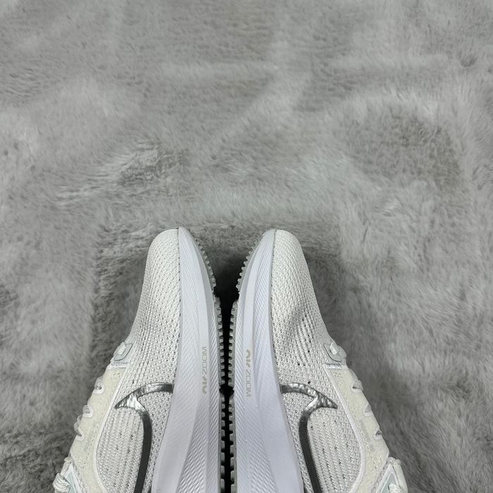 Nike Air Zoom Pegasus 40 « Metallic Silver » pointure 36 - photo numéro 10