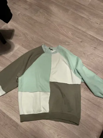 Sweat-shirt