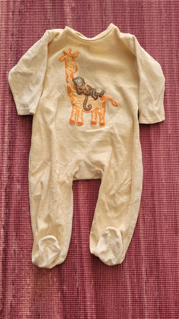 Lot pyjamas 18M - photo numéro 4