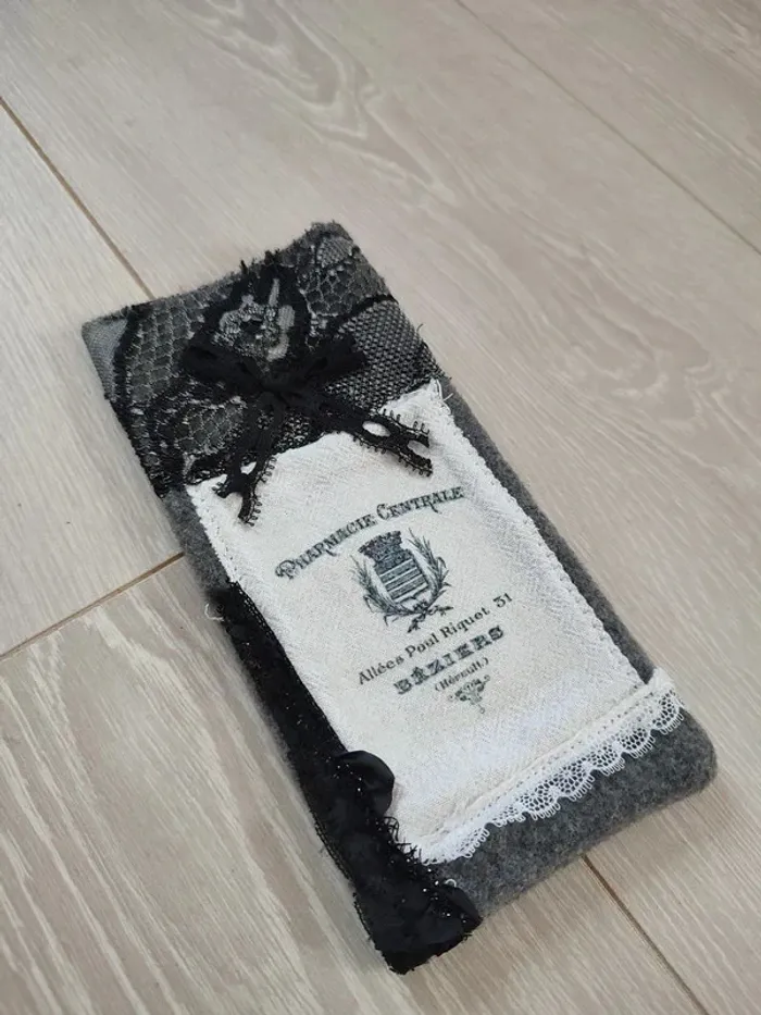 Pochette à lunettes - photo numéro 2
