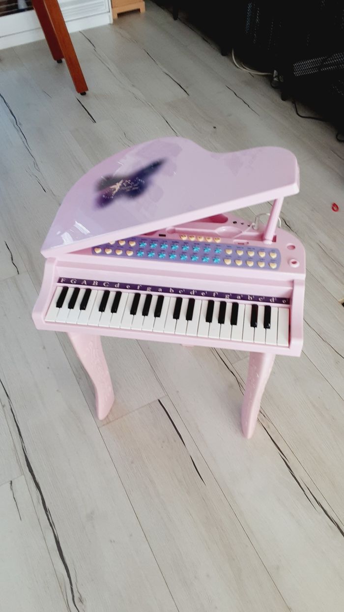Jeu jouet enfant piano à queue rose électronique avec micro Homcom