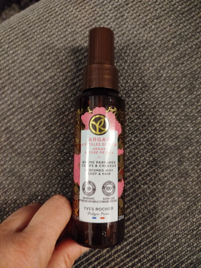 Brume Parfumée Argan et Pétales de Rose Yves Rocher NEUF