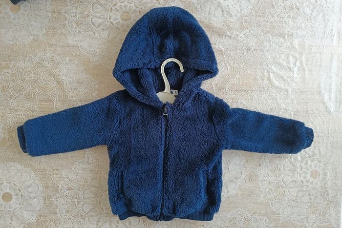 Veste à capuche pilou pilou