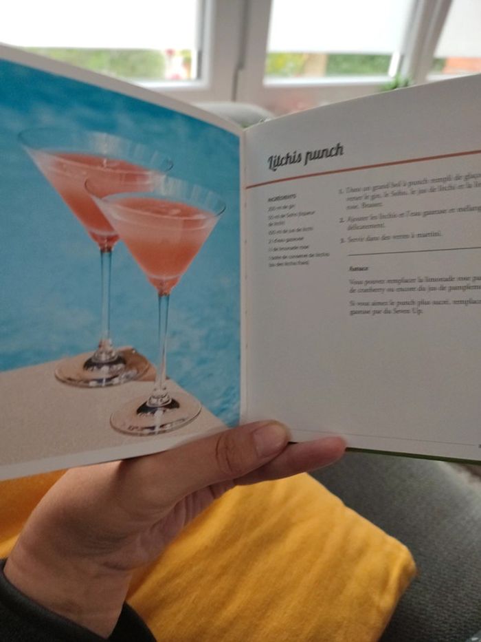 Mini livre cocktail en folie - photo numéro 3