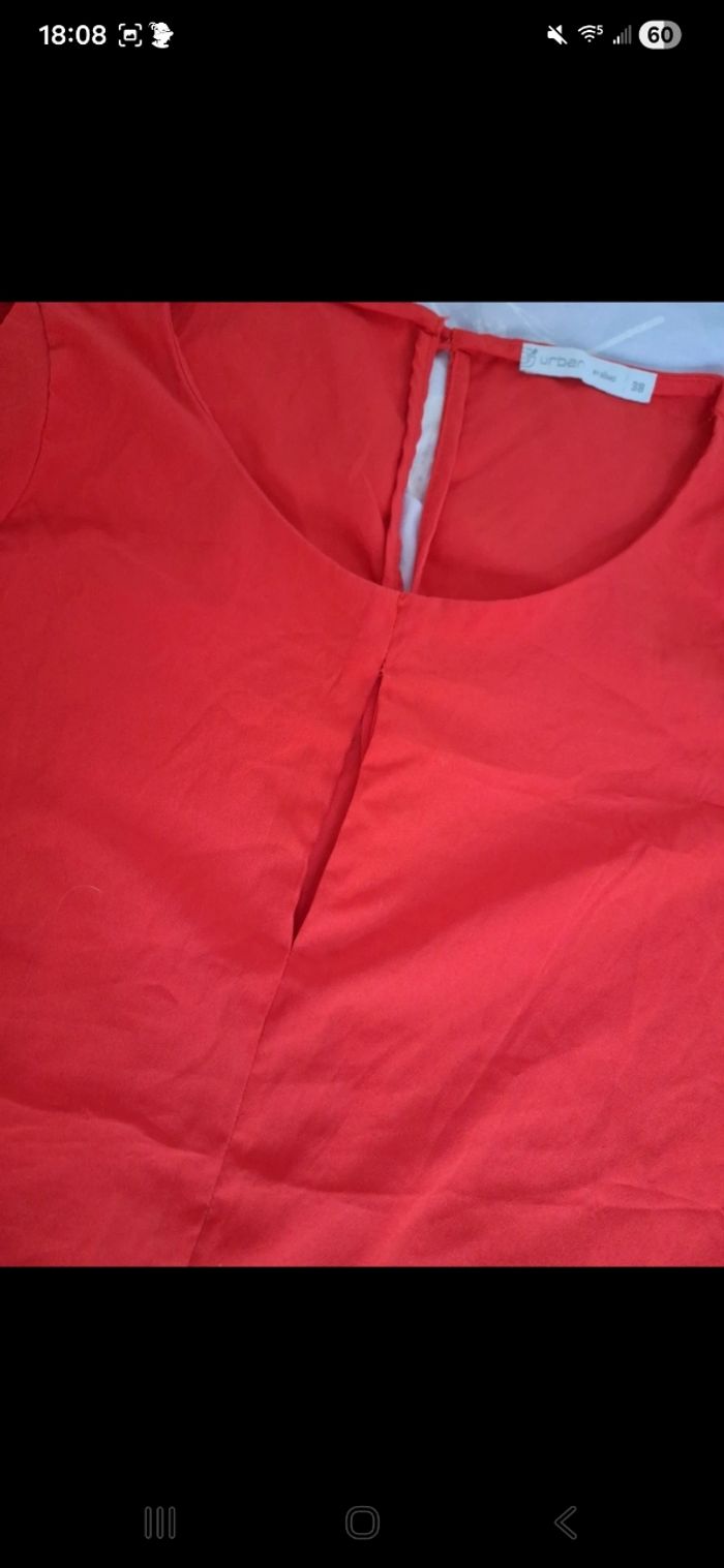 Blouse rouge - photo numéro 3