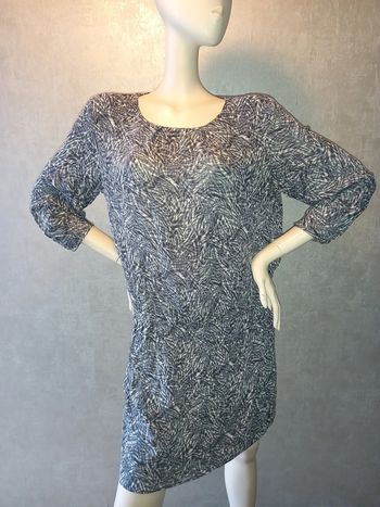 robe bleu et blanche élastique à la taille H&M taille 44