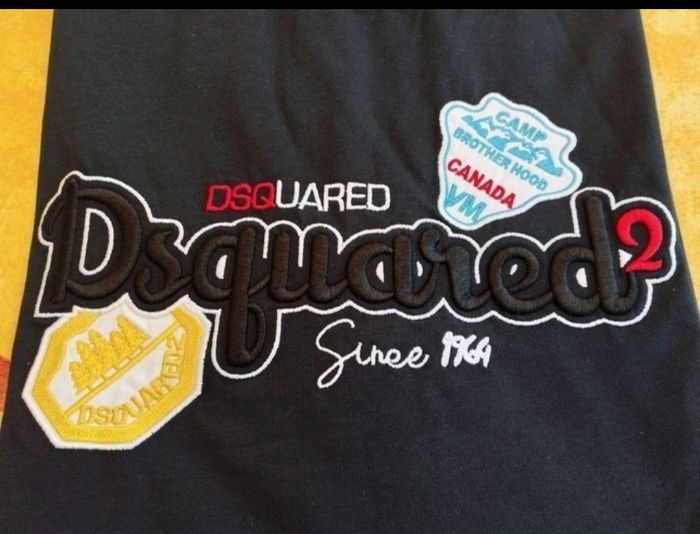 Tee-shirt Dsquared2 neuf taille XL - photo numéro 2