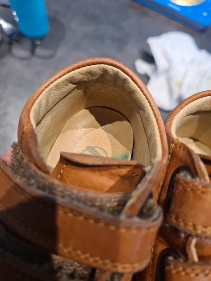 Chaussures Naturino taille 21 - photo numéro 5