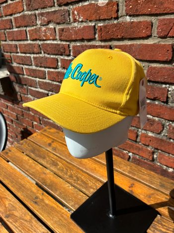 Casquettes jaune lee Cooper neuves