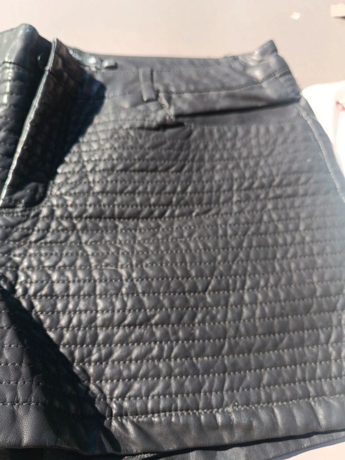 Short en cuir - photo numéro 4