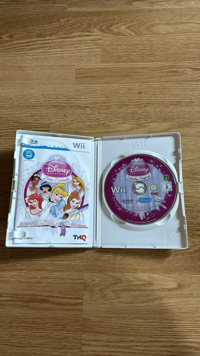 Jeu Wii Disney Princesse Livres enchantés - photo numéro 2