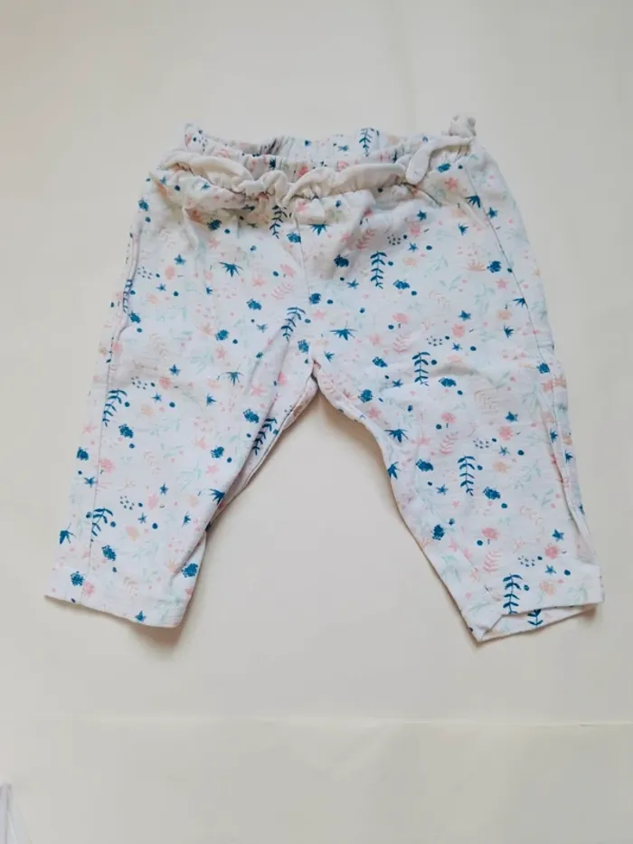 Lot 10 pantalons fille 6 mois - photo numéro 9