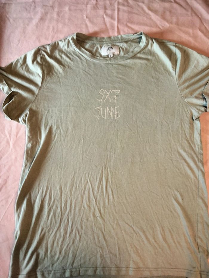 Tee shirt vert - photo numéro 2