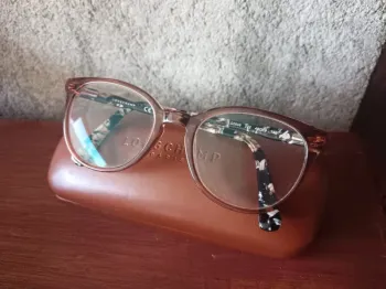 Lunettes Longchamp avec étui