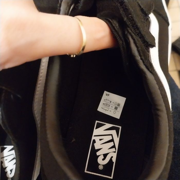 Baskets vans neuves avec étiquette 🏷 pointure 39 - photo numéro 2