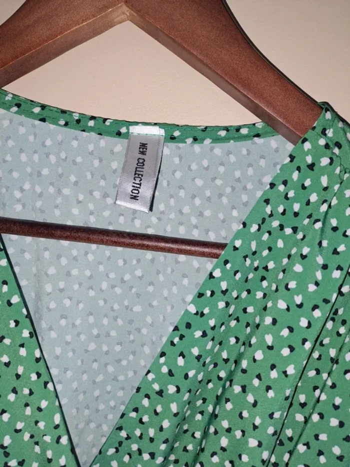 Robe à volants femme verte 36/38 avec ceinture comme neuve new collection 5eme saison - photo numéro 3