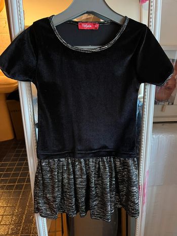 Robe pour les fêtes  4 ans