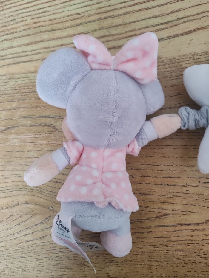 Peluche doudou Minnie - photo numéro 3