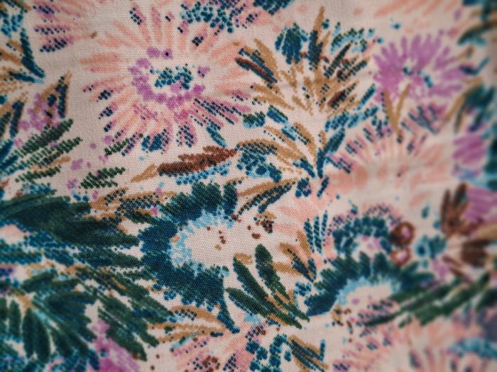 Pantalon léger fleuri rose et bleu - photo numéro 3