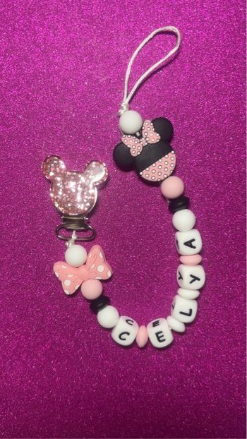 Attache tétine personnalisé