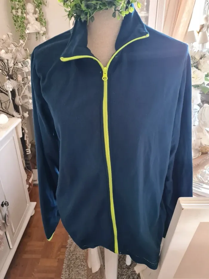 Veste polaire fine bleu canard foncé Taille 40/42 Neuve - photo numéro 2