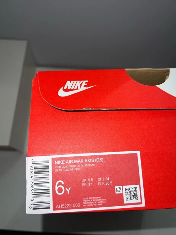 Basket Nike Air Max taille 38.5 femme - photo numéro 14