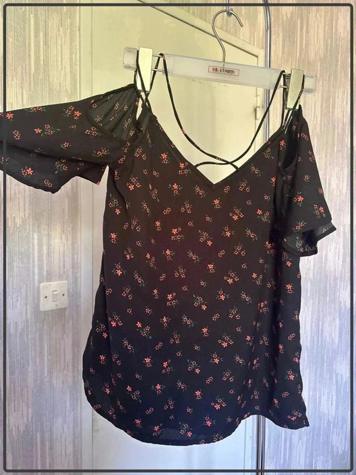 Très jolie top fleurie taille 34 marque Jennyfer * - photo numéro 5