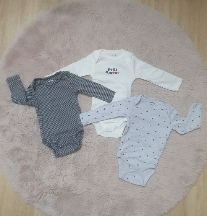 Lot de trois bodies manches longues 3 mois