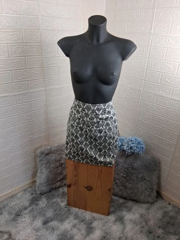 Jupe Esmara taille 38