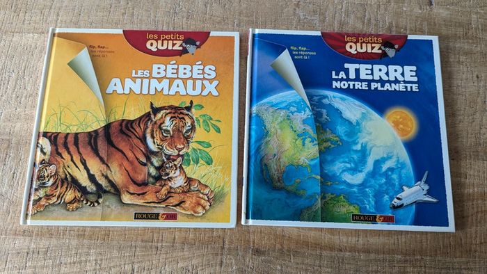 Lot de 2 livres Quizz "Bébés animaux" et "la Terre"